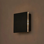 Kinkiet LED z drewna kauczukowego, czarny 14 × 14 cm