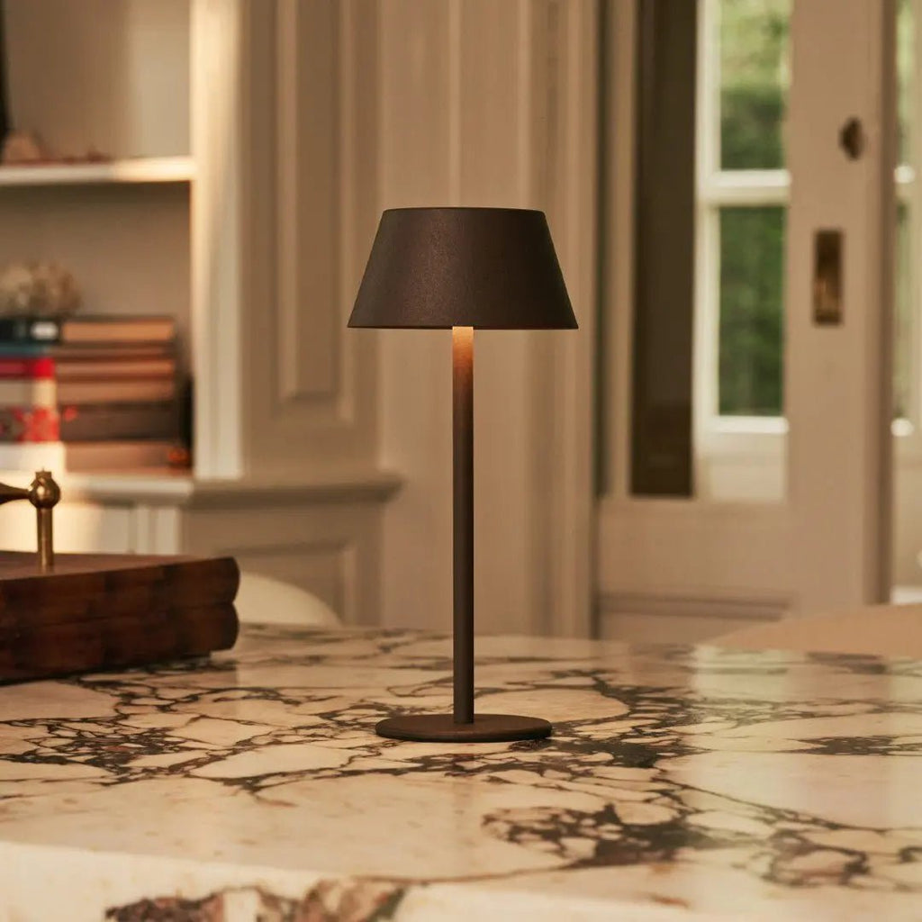 Bezprzewodowa lampa stołowa LED z akumulatorem i regulacją jasności 30 cm