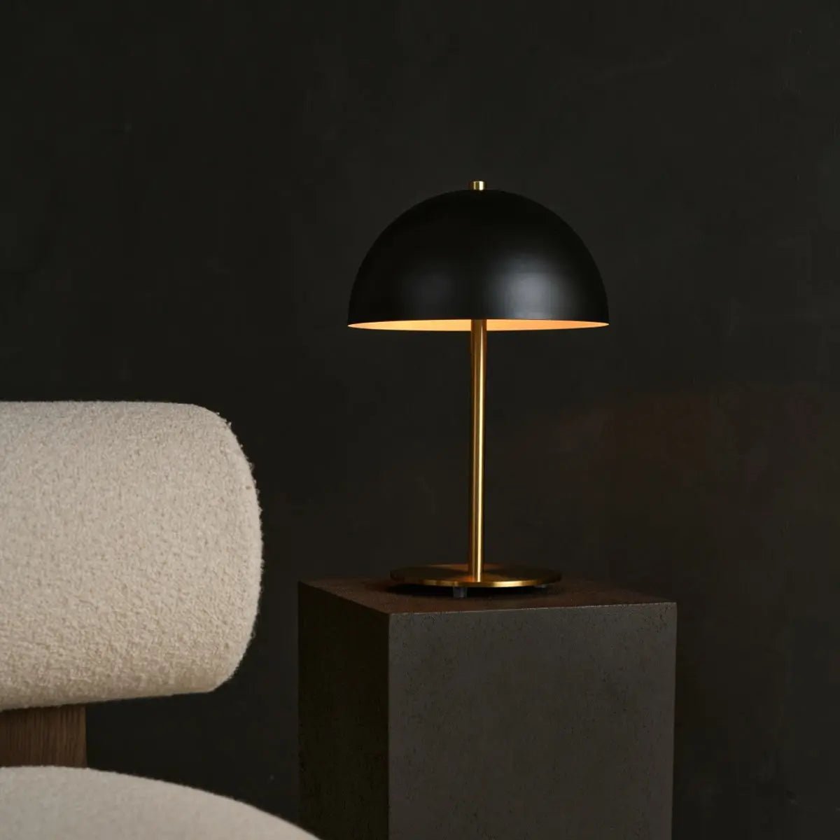 Lampa stołowa Lola czarno-złota 47 cm